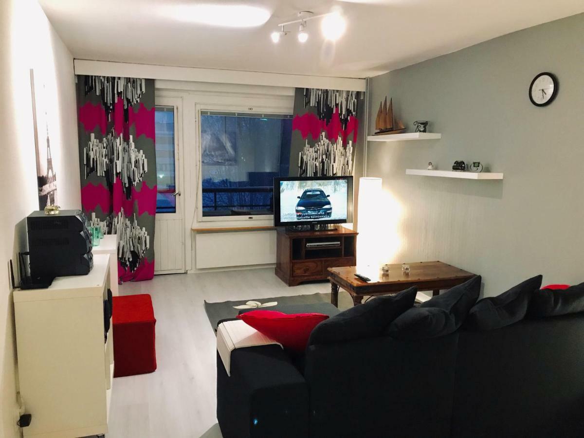 Kemi City L Near Snowcastle, 2 Rooms, Kitchen, Glazed Balcony, Free Parking On Street Exterior photo