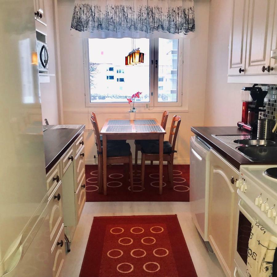 Kemi City L Near Snowcastle, 2 Rooms, Kitchen, Glazed Balcony, Free Parking On Street Exterior photo